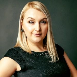 Meet your Posher, Cristina